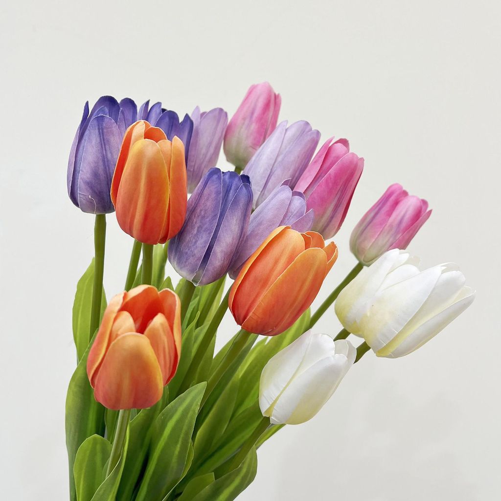1/5 Stück künstliche Tulpen, realistische, leuchtende Farben, Eisendraht, Kunststoff, mehrlagige Blütenblätter, künstliche Blumendekoration f...