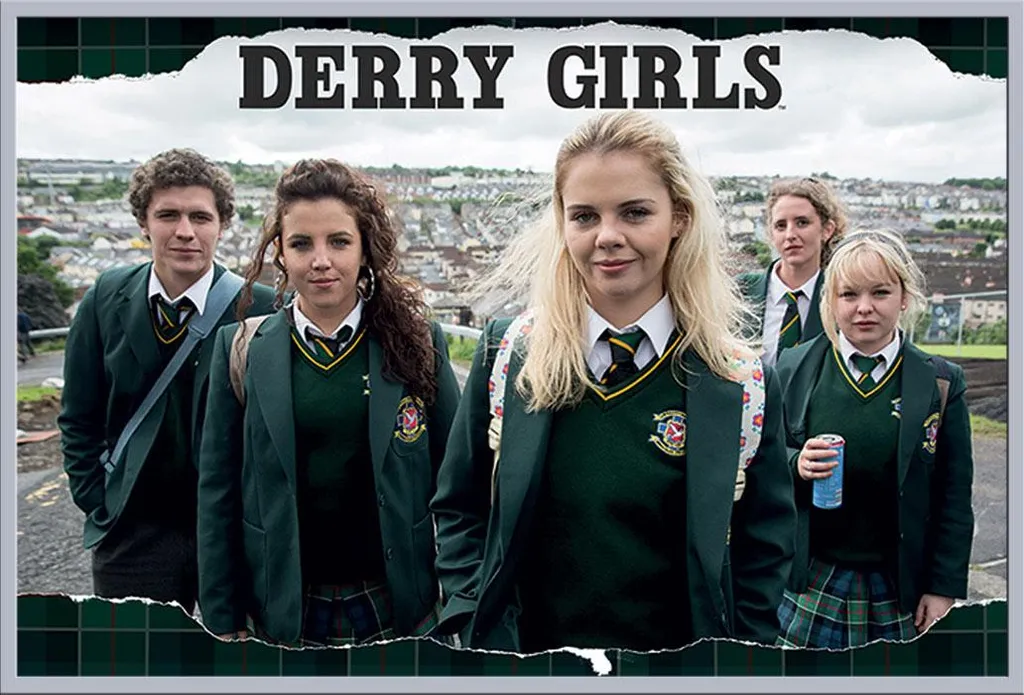 Cadre argenté Shinsuke avec affiche Derry Girls et vitre en acrylique