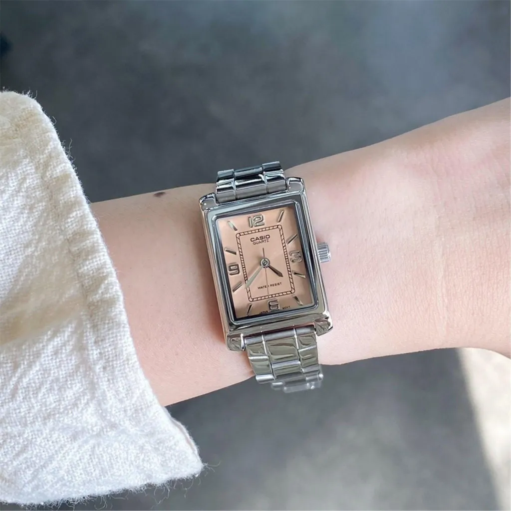Orologio Casio Donna Rettangolare Rosa LTP-1234DD-4A Prezzo Offerta - 4