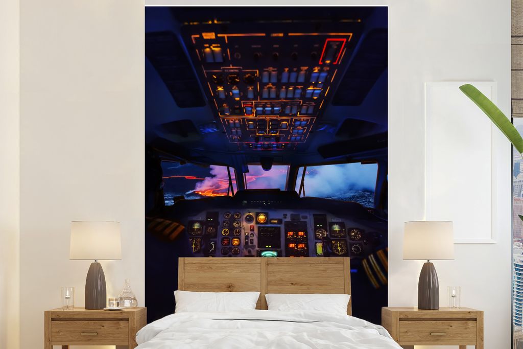 MuchoWow Fototapete für Wohnzimmer oder Schlafzimmer Wandtapete Vinyl Motivtapete Ein beleuchtetes Cockpit am Abend - 160x240 cm - Vinyltapete