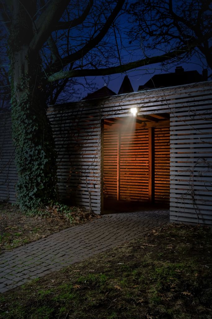 Ledvance LED Außenleuchte Endura Pro Flood Sensor weiß Produktbild 5