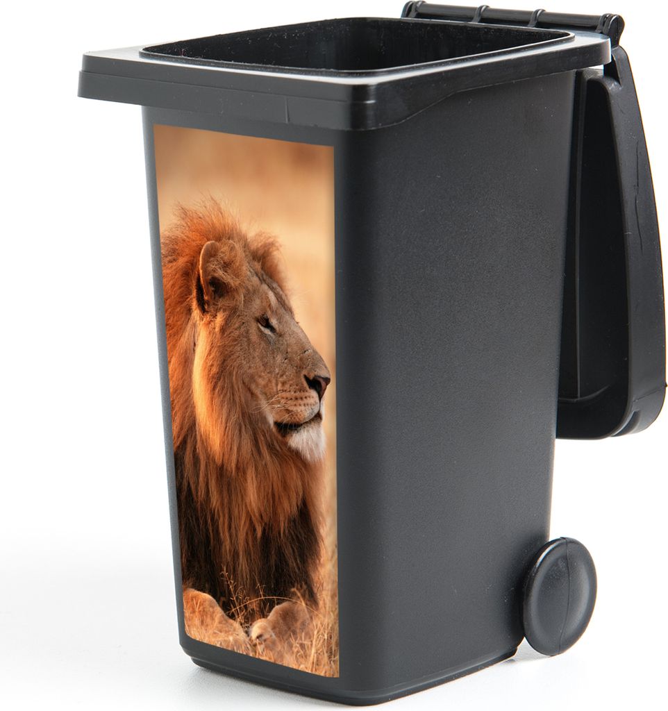 MuchoWow Mülltonnenaufkleber Sonne - Löwe - Jagd 44x98 cm - Containeraufkleber - Aufkleber - Mülltonnen-Aufkleber