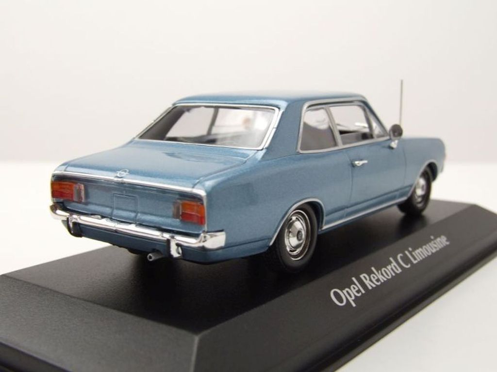 Maxichamps 940046100 Opel Rekord C Limousine blau metallic Produktbild 3