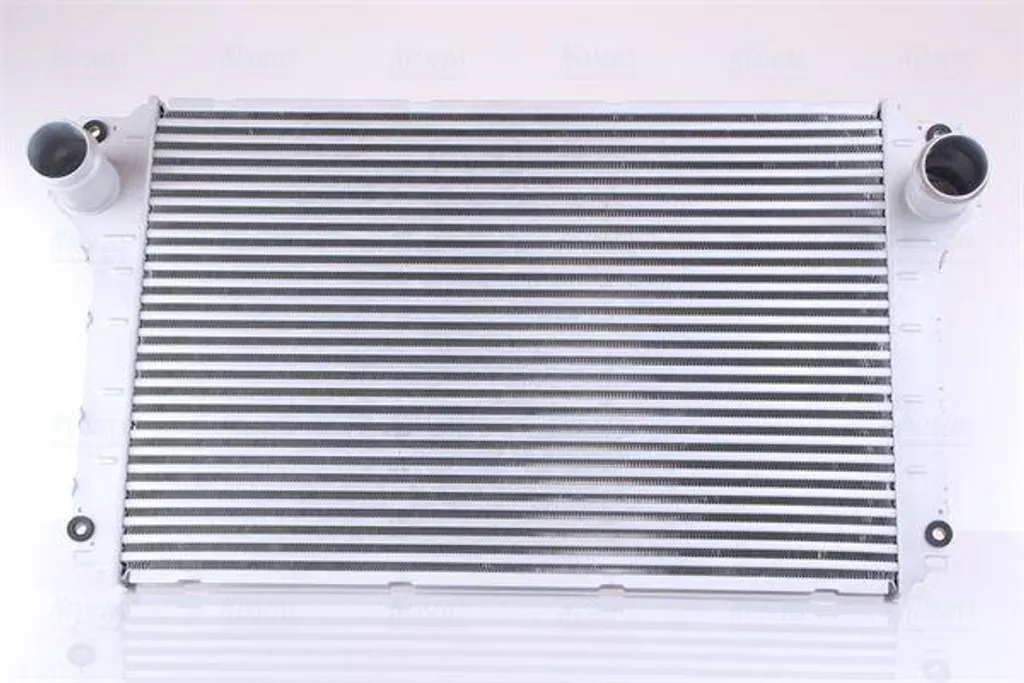 Supprimer les Pertes de Puissance Turbo : Intercooler Nissens 96614 OE