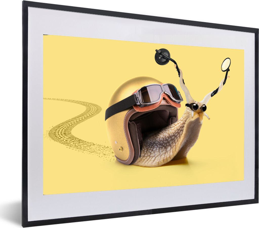 MuchoWow Gerahmtes Poster Schnecke - Tiere - Helm - Gelb - Spiegel 60x40 cm - Poster mit Schwarzem Bilderrahmen Wandposter Rahmen Foto Bilder - S...