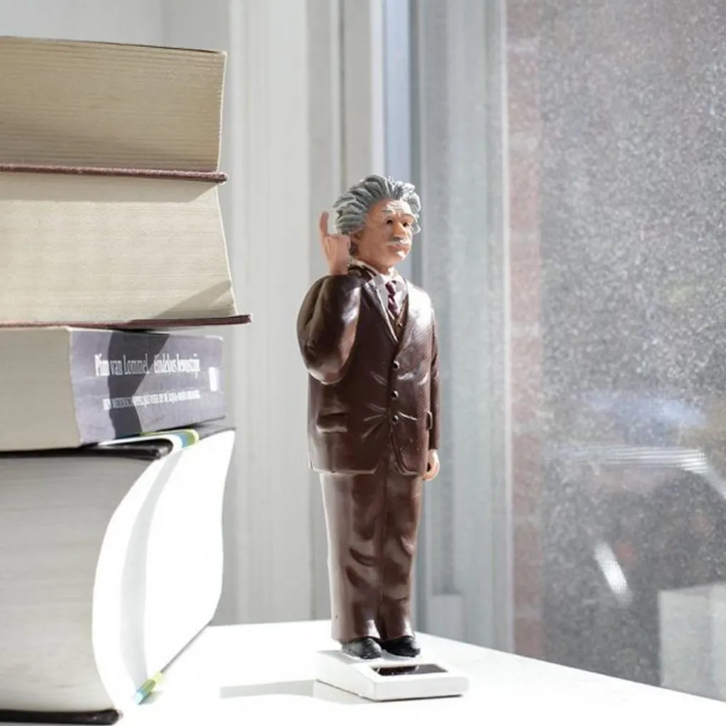 Figurine Solaire Albert Einstein Kikkerland - Objet Déco Scientifique - 16