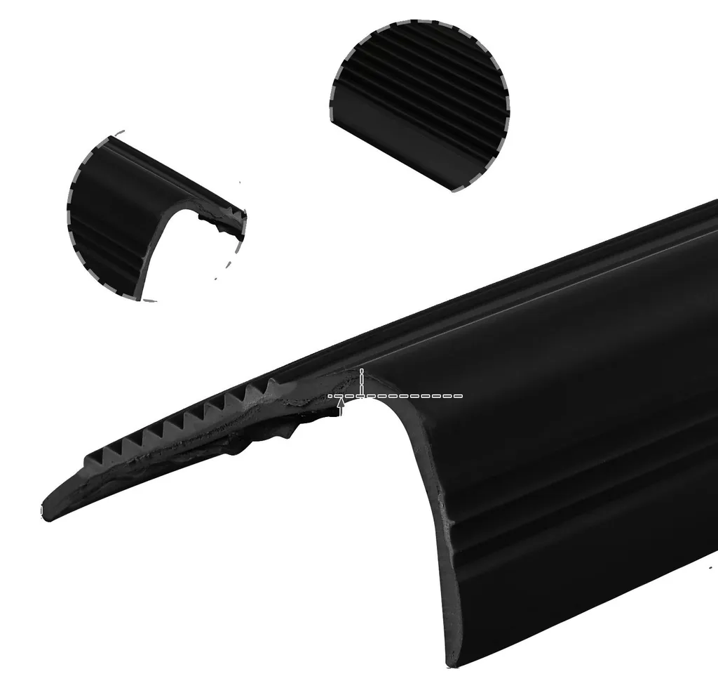 Nez de marche anti-chute noir - Profilé escalier autocollant 2 m