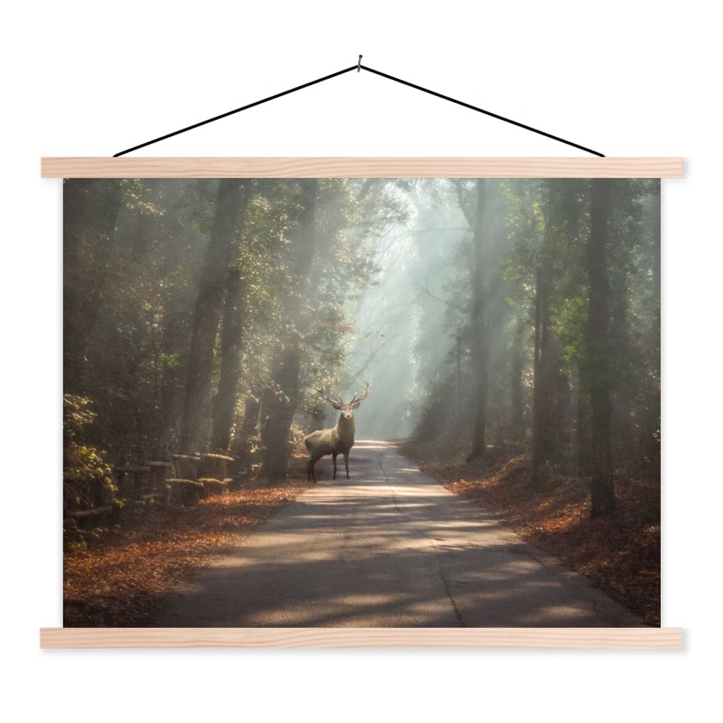 MuchoWow Textilposter Hirsche - Wald - Sonnenstrahlen 60x45 cm mit holzfarbenen Rahmen - Bild