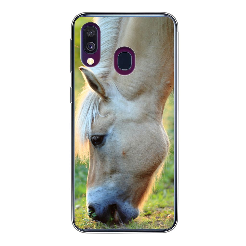 MuchoWow Handyhülle Schutzhülle Hülle für Samsung Galaxy A40 Weidendes Fjordpferd an einem Sommertag Silikon Softcase Handy Hülle - Handy-Ta...