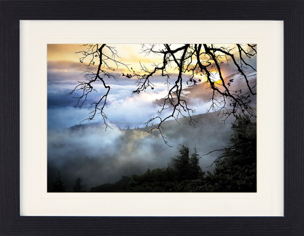Sonnenaufgänge Gerahmtes Bild Mit Edlem Passepartout | Wand-Bilder | Im Bilderrahmen -œber den Wolken (30 x 40 cm)