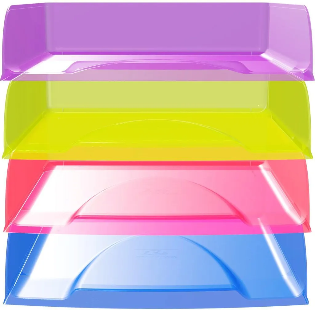 Organiser son bureau facilement avec le set 4 corbeilles à courrier A4