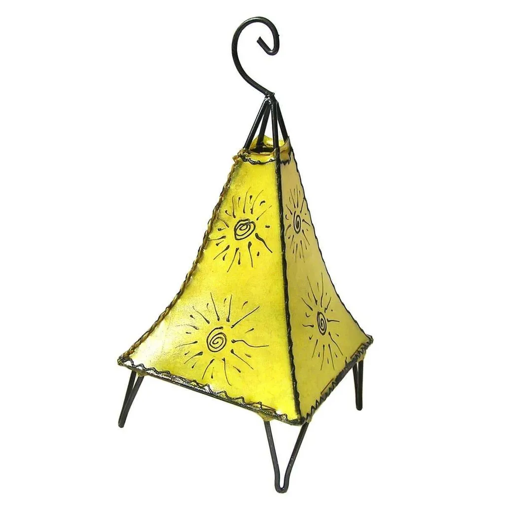 Lampe de table orientale en cuir et henné jaune décorative Pyramide - 2