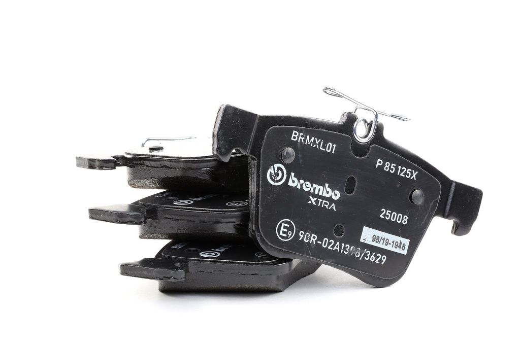 BREMBO Bremsbeläge Satz Hinten für VW Golf VII Schrägheck Produktbild 