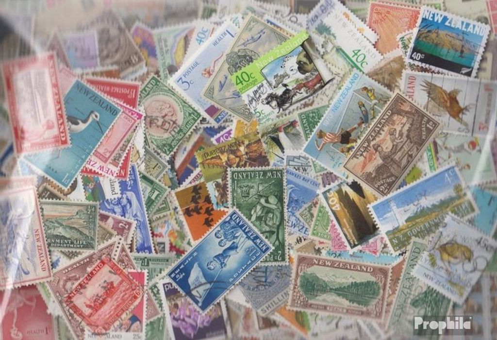 Briefmarken Neuseeland 700 verschiedene Marken