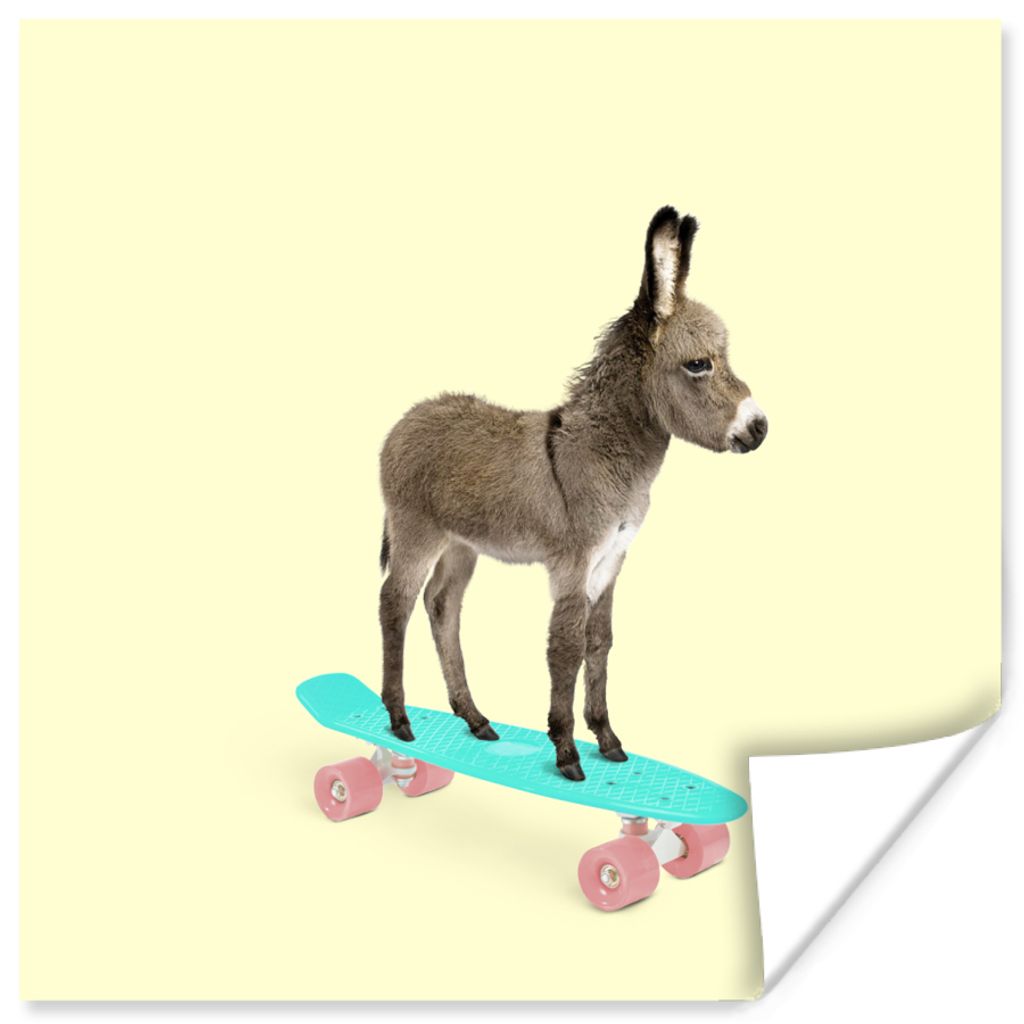 MuchoWow Poster Esel - Skateboard - Braun - Tiere - Gelb 100x100 cm - Babyzimmer