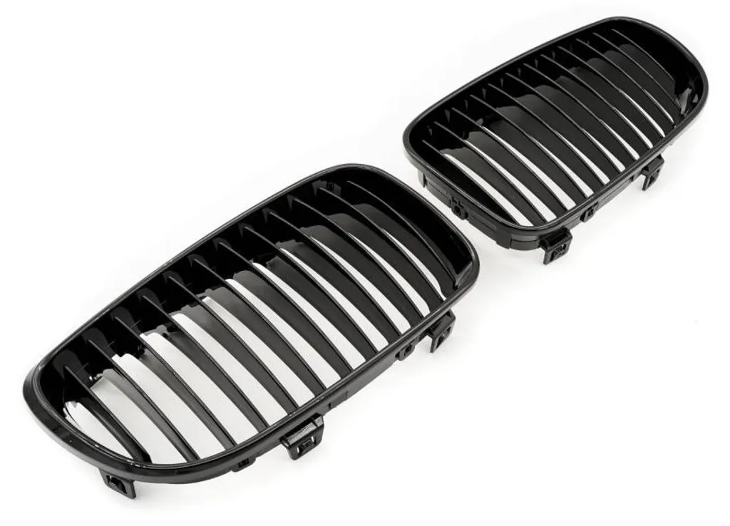 Grille de calandre BMW Série 1 E81 E87 Facelift Noir Brillant Double Pont - 2
