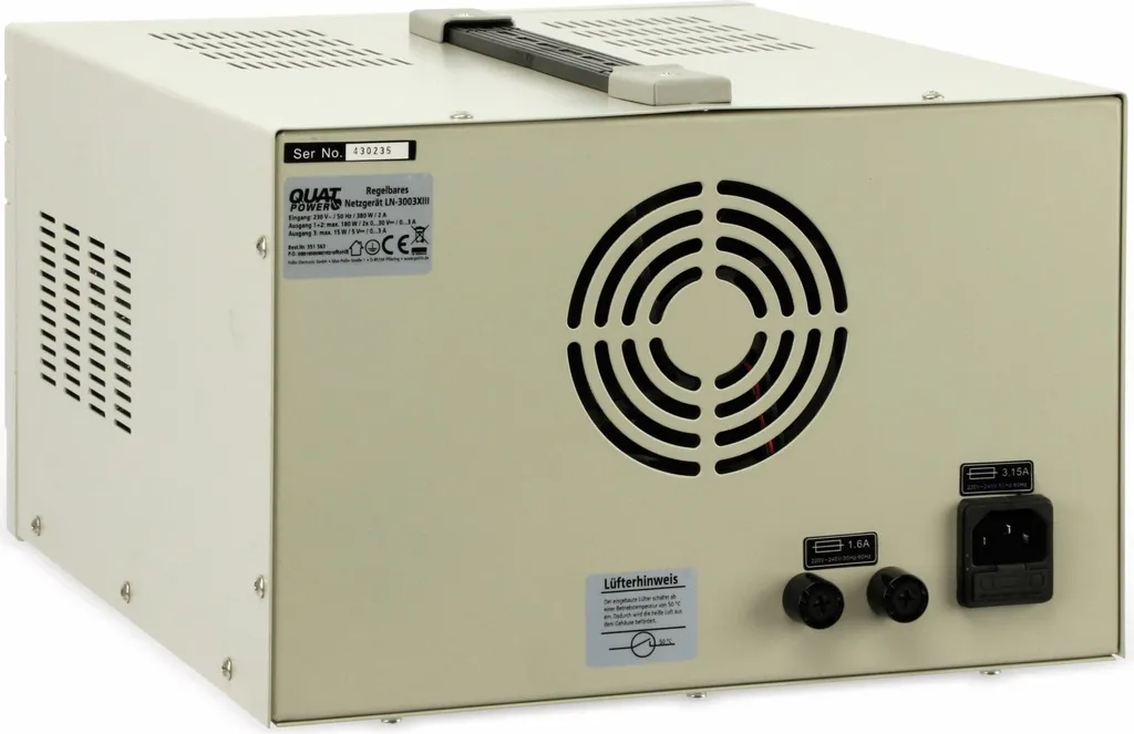 Double alimentation stabilisée de table 2 x 30V 3A série LN-3003 - 5