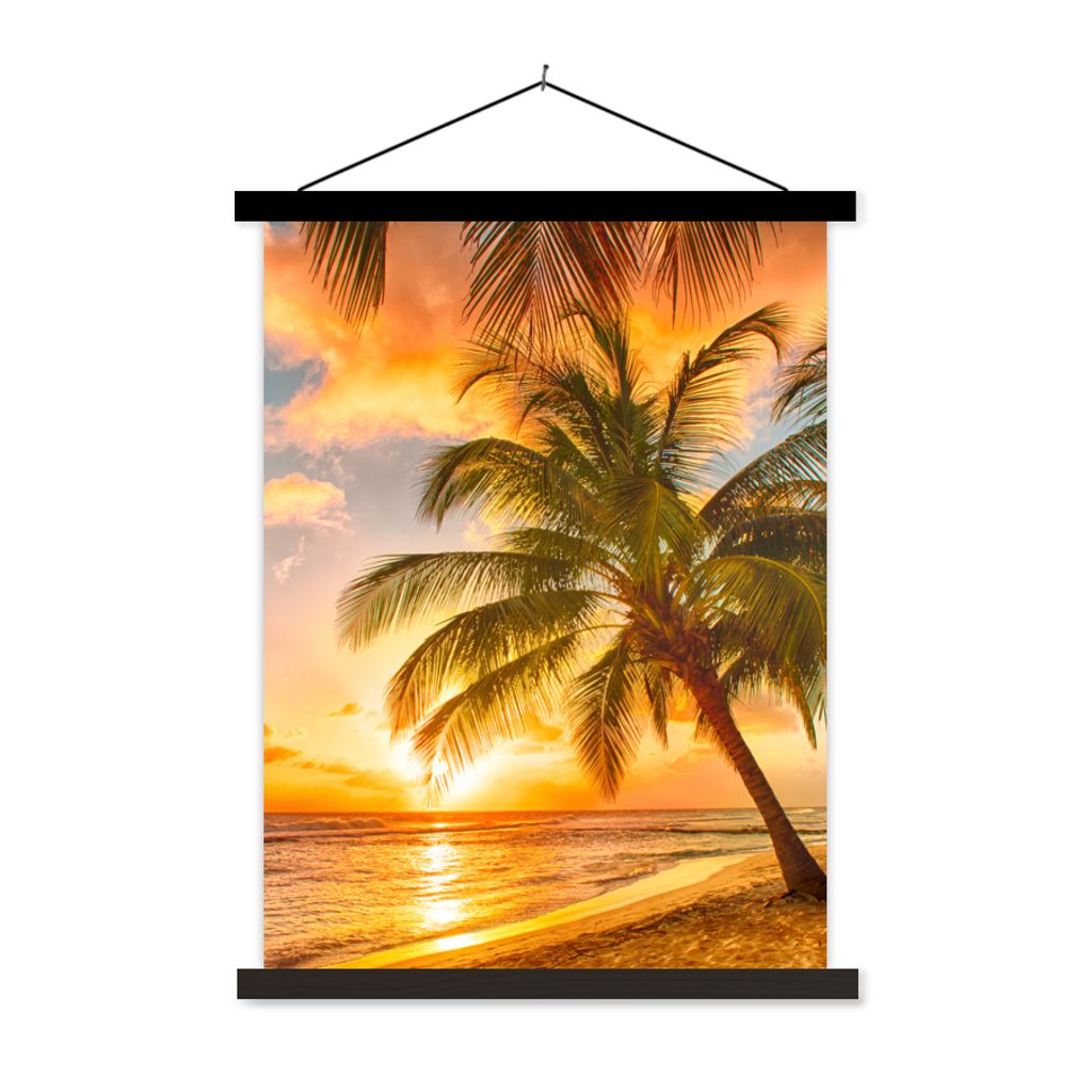MuchoWow Textilposter Sonnenuntergang - Palme - Wolken - Meer - Strand 40x53 cm mit schwarzem Rahmen - Abbildung