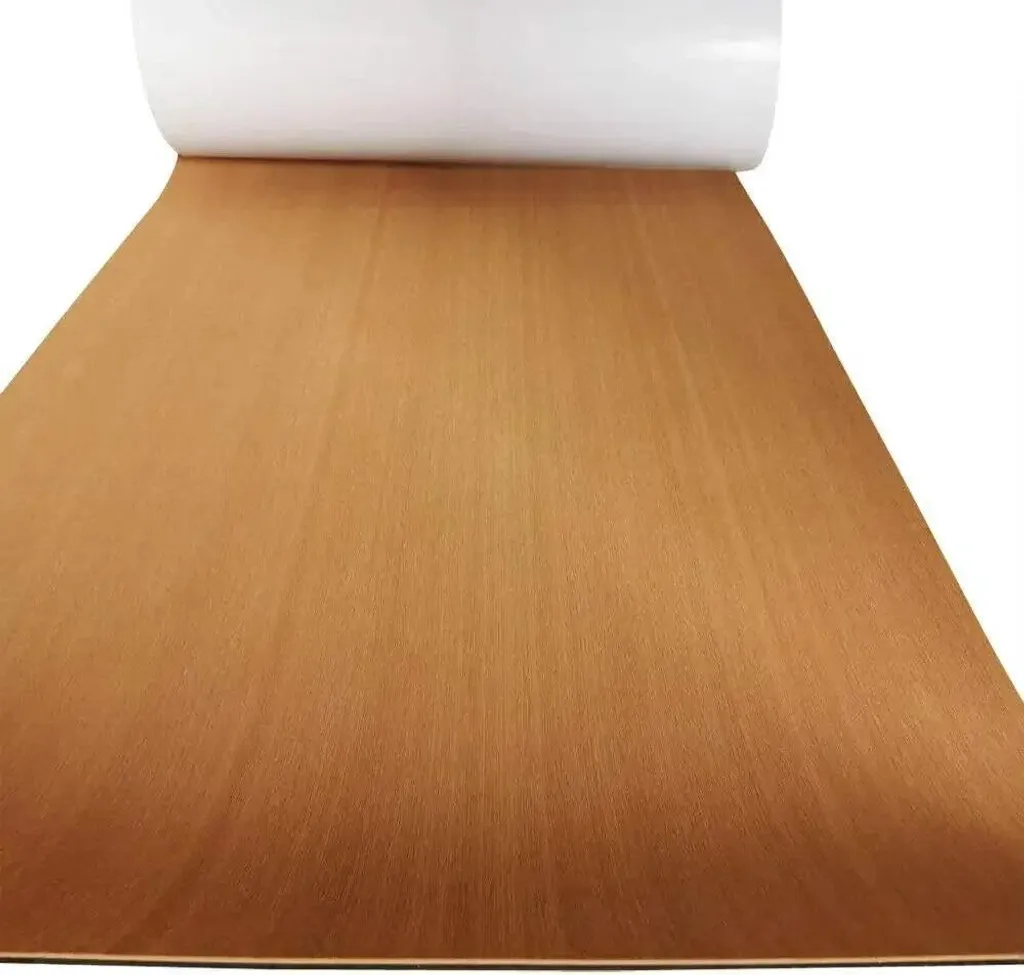Tavola in Teak Sintetico EVA Autoadesivo: Pavimentazione Nautica Premium