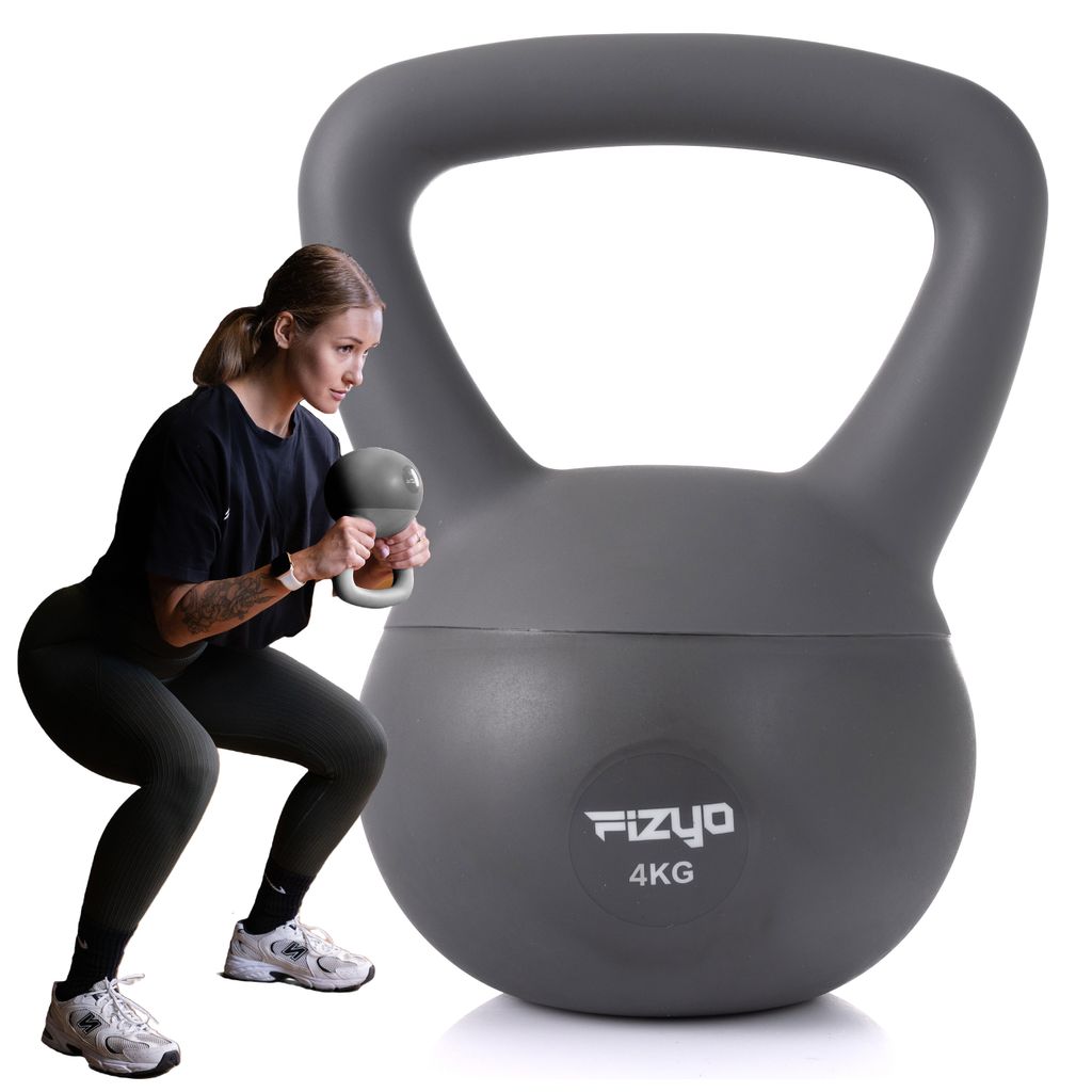 FIZYO Soft Kettlebell – Gefüllt mit Eisensand, rutschfester Griff, bodenschonend, Hantel für Fitness, Gewichtheben und Krafttraining, Grau, 4 kg