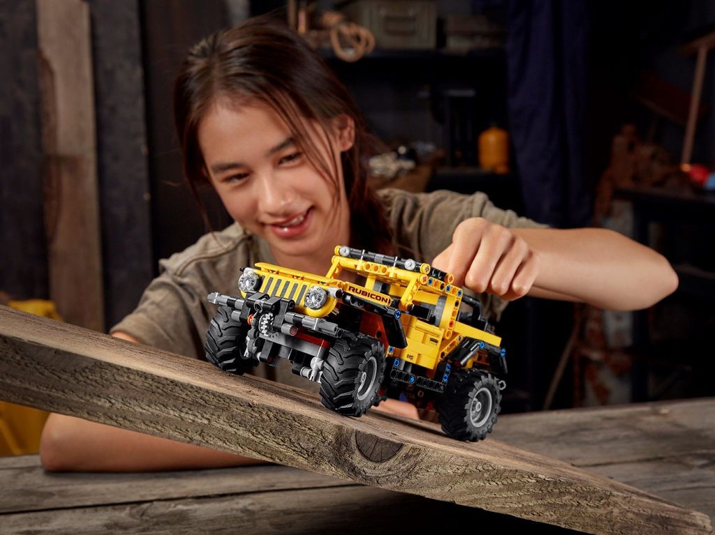 LEGO 42122 Technic Jeep Wrangler, 4x4-Spielzeugauto Produktbild 23