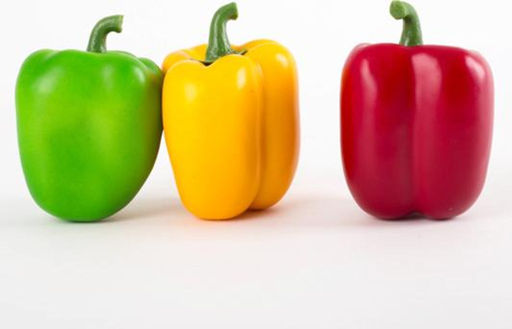 artplants.de Kunst Paprika Mix Panna, 3 Stück, rot-gelb-grün, 7,5cm, Ø7cm - Plastik Gemüse
