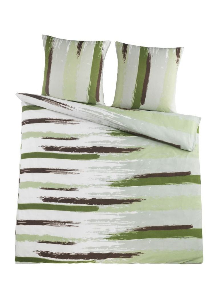 A duvet cover and two pillowcases with a brushstroke pattern.