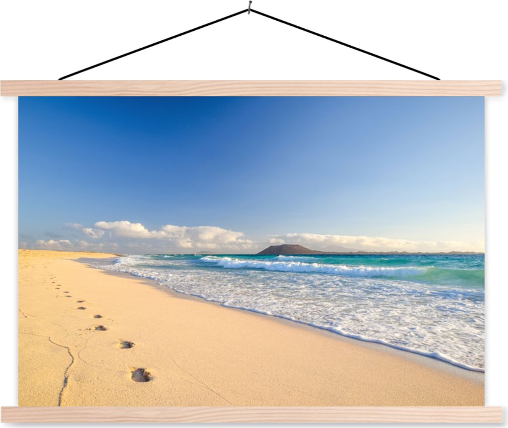 MuchoWow Textilposter Strand - Meer - Berge 120x80 cm mit holzfarbenen Rahmen - Aufhängeset