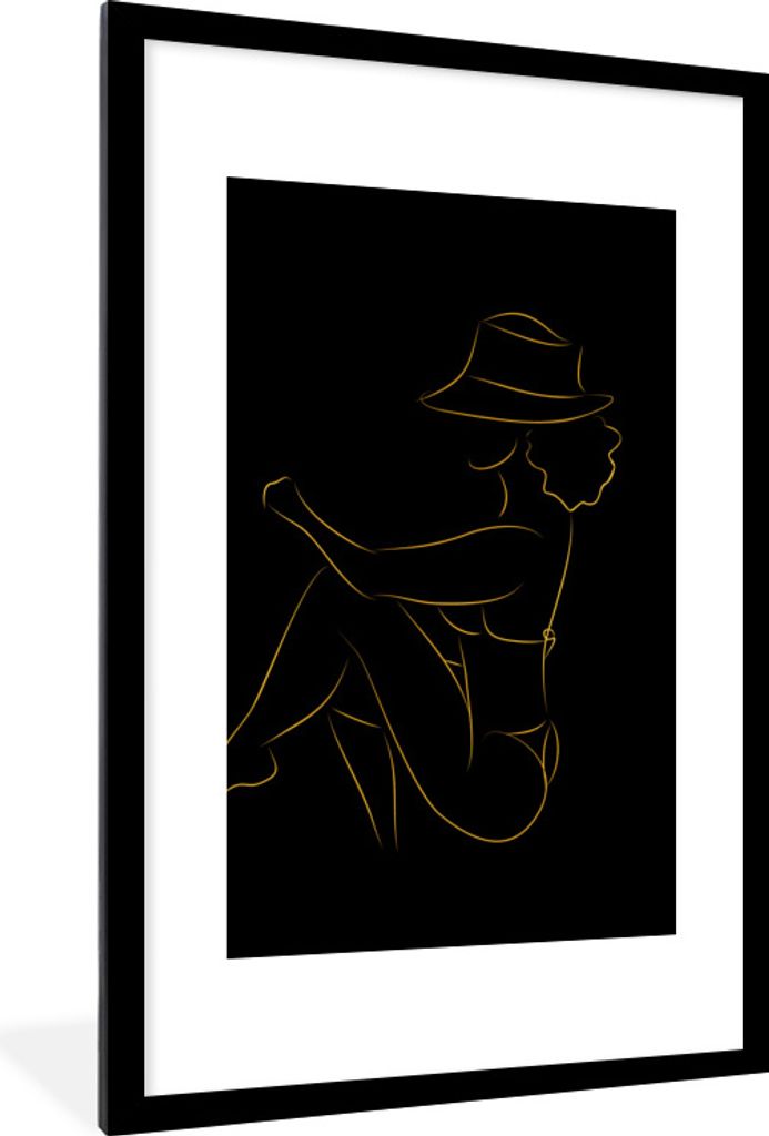 MuchoWow Gerahmtes Poster Frau - Hut - Gold - Schwarz 60x90 cm - Poster mit Schwarzem Bilderrahmen Wandposter Rahmen Foto Bilder - Dekoration - W...