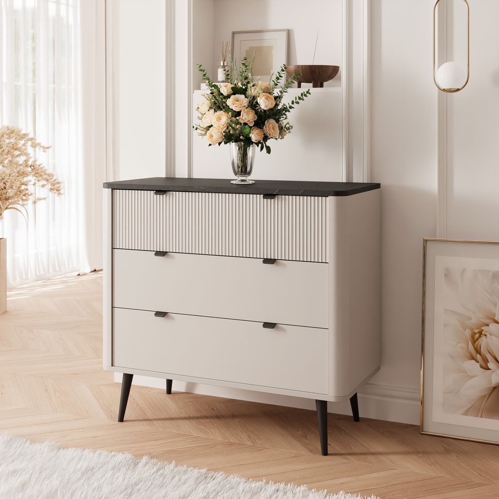 Geriffelte Kommode NAVANI 90 cm mit 3 Schubladen Produktbild 