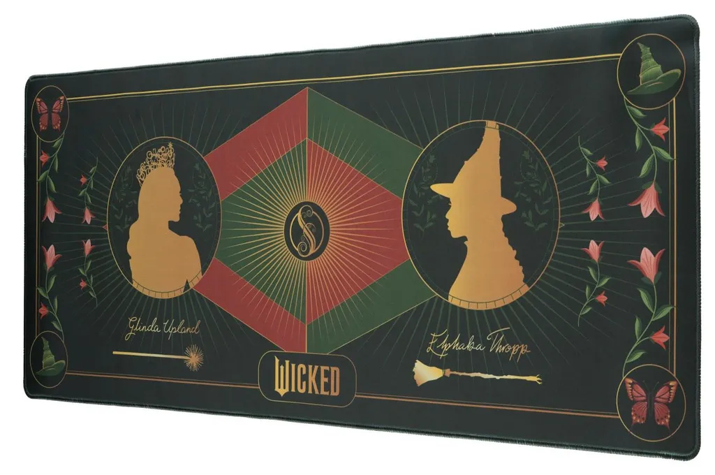 Tapis de souris gamer XXL Kingdom of the Wicked pour setup de jeu PC