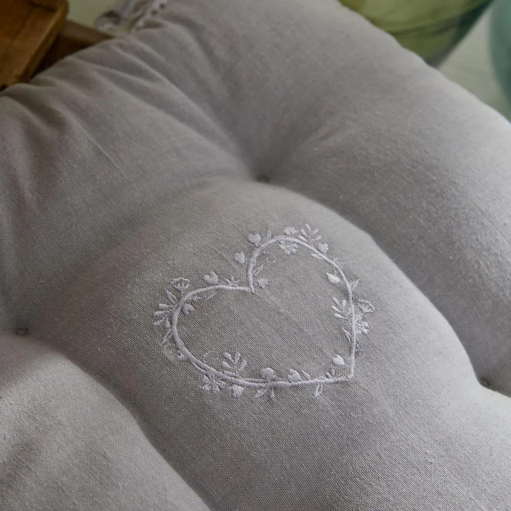 Coussin d'assise 40x40 TODAY CHARME Broderie Constance en Chambray - 4