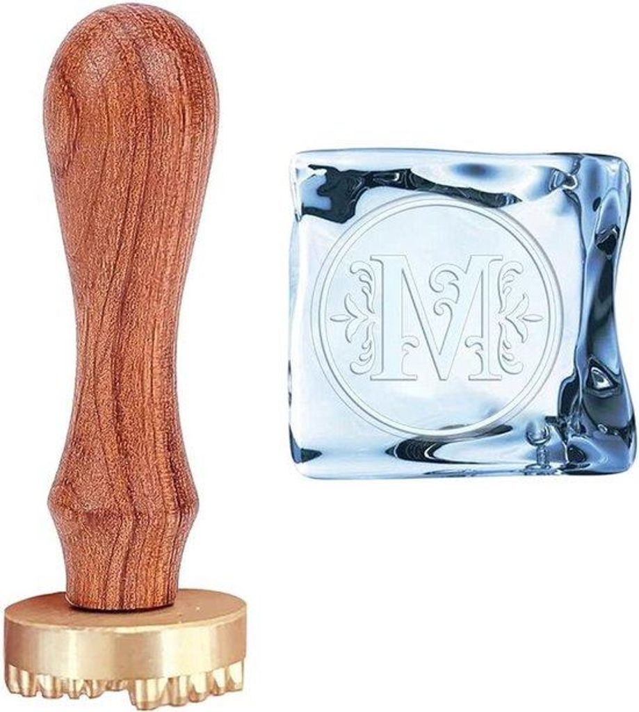 Eisstempel mit Metallkopf und Holzgriff für Cocktails und Whisky.