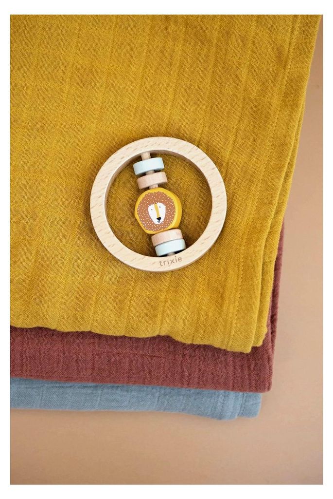 Runde Rassel aus Buchenholz - Mr. Lion