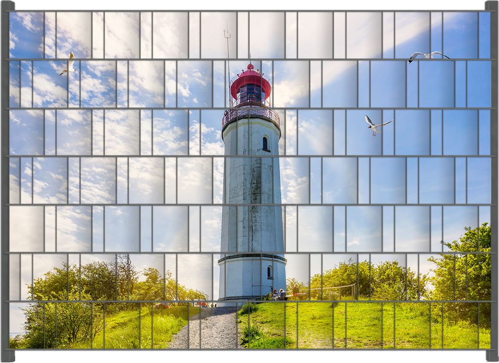 Wallario Zaunsichtschutz mit Motiv Leuchtturm auf Hiddensee bei Sonnenschein für Ein- und Doppelstabmatten Zäune in der Größe 200 x 140 cm