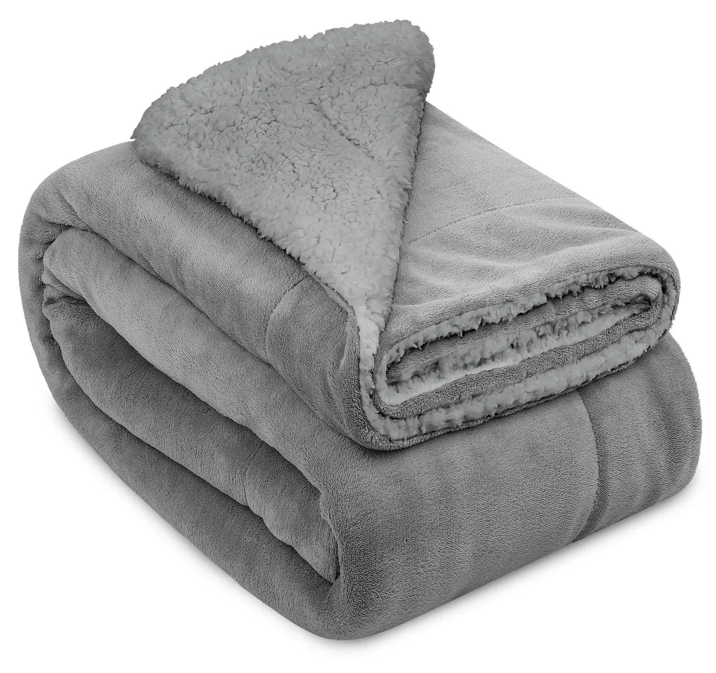 Couverture Chaude Sherpa 220x240 - Fini le Froid sur votre Grand Canapé