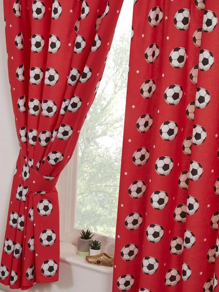 Rideaux de football pour Chambre d'Enfant Thème Sport Rouge 183x168 cm