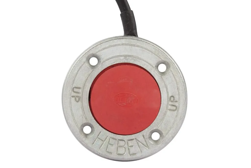 Interrupteur de Commande Automobile HELLA - Pièce Électrique 12V 24V - 4