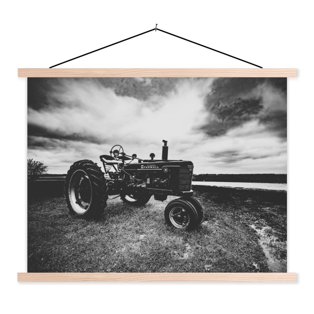 MuchoWow Textilposter Traktor - Schwarz - Weiß - Bauernhof - Vintage 40x30 cm mit holzfarbenen Rahmen - Bilder