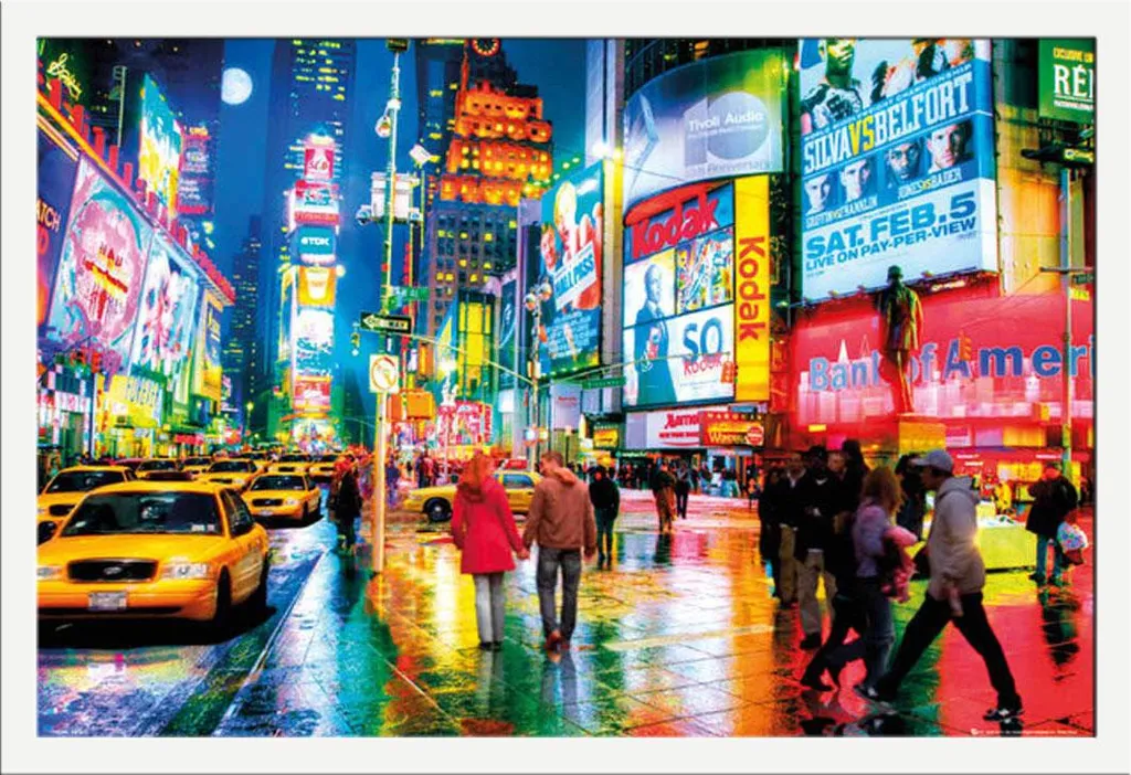 Affiche Times Square New York sous la pluie avec cadre en MDF blanc