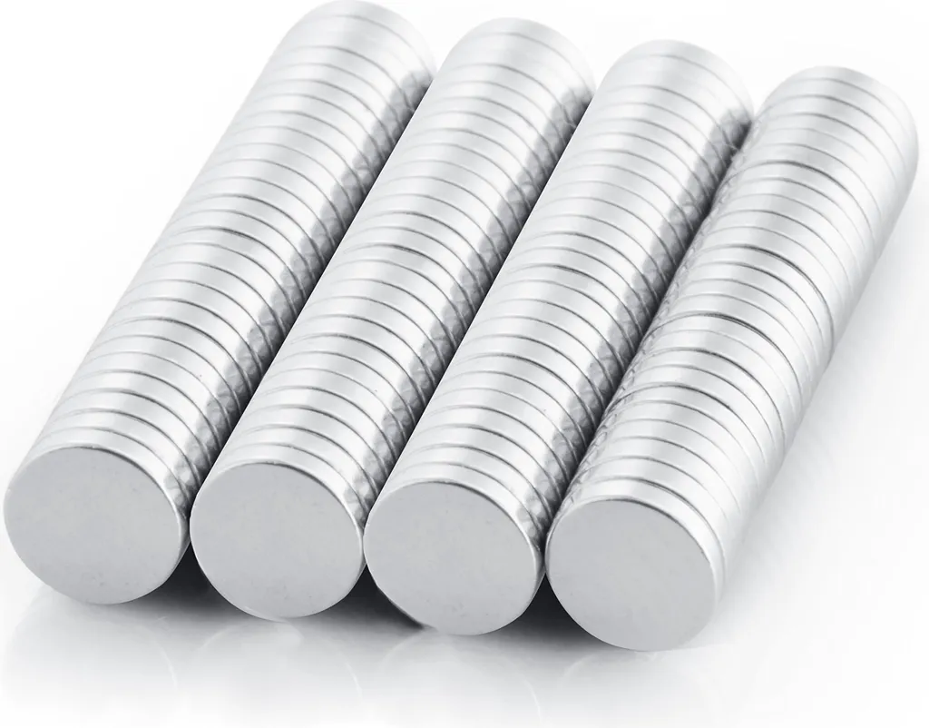 Fixation invisible : 100 mini aimants puissants pour tout support