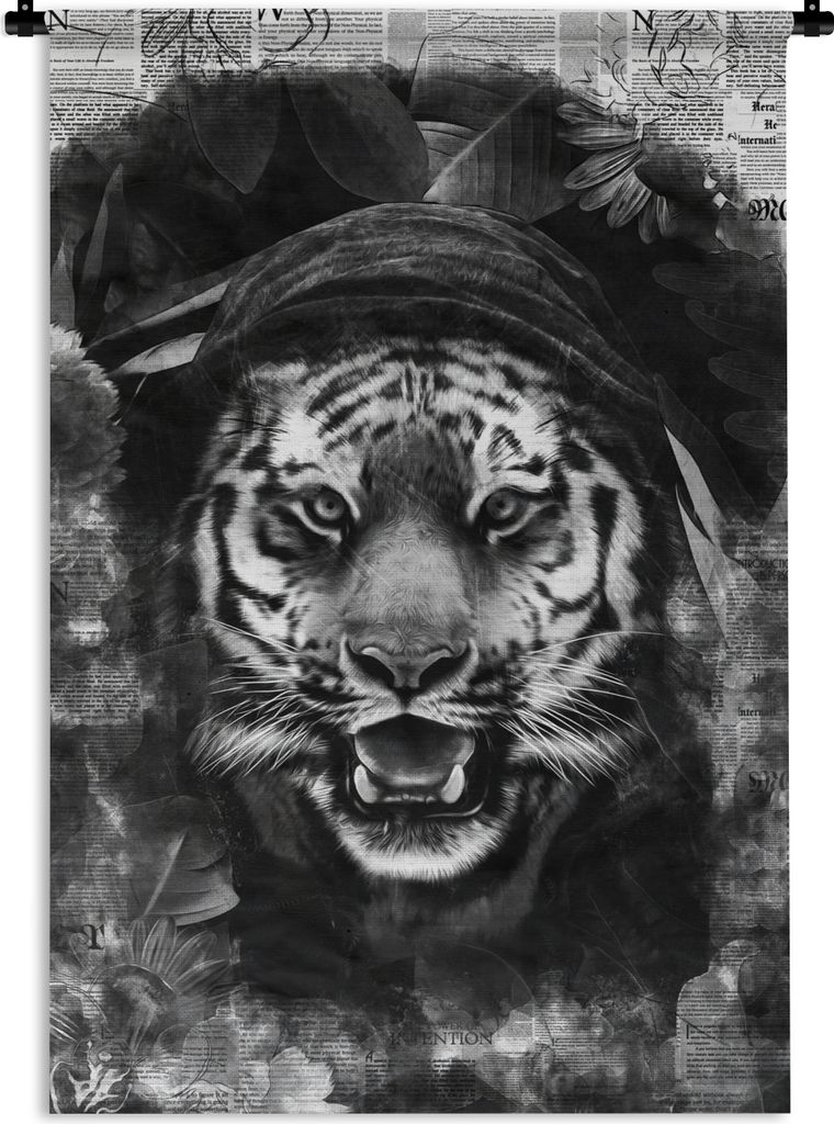 MuchoWow Wandteppich Wandbehang Tiger mit einer Kapuze auf einem Hintergrund von Zeitungen - schwarz und weiß 90x135 cm Tapisserie Dekoration Wa...