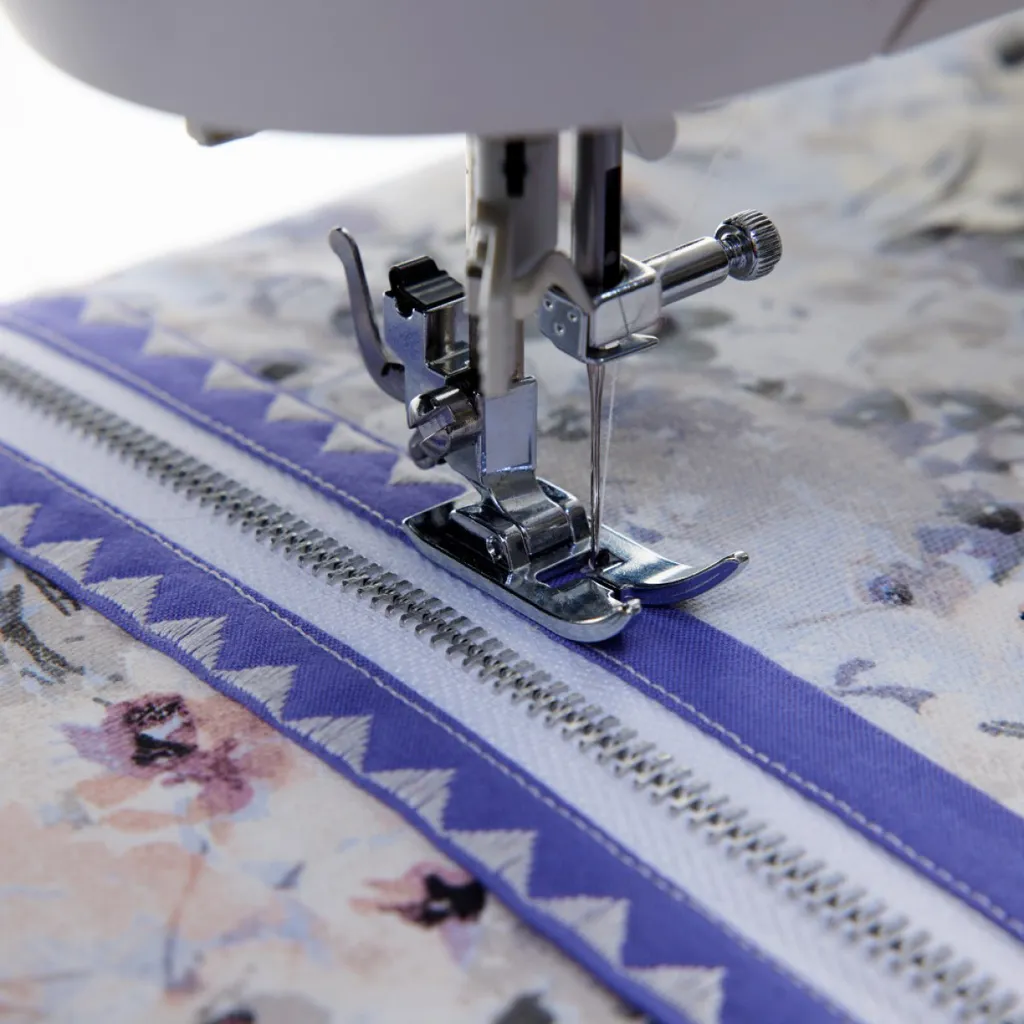 Machine à coudre Singer C5655 électronique avec 80 points de couture - 6
