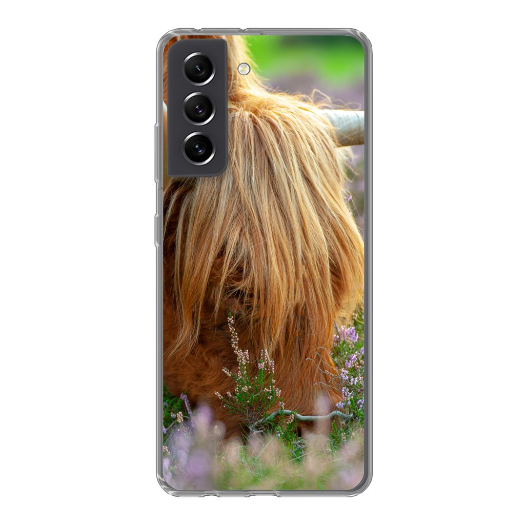 MuchoWow Handyhülle Schutzhülle Hülle für Samsung Galaxy S21 FE Schottischer Hochländer - Hörner - Heidekraut Silikon Softcase Handy Hülle...