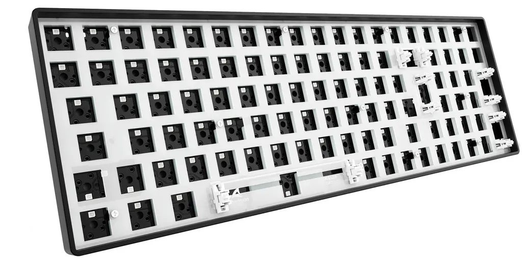 Sharkoon Skiller SGK50 S2 Barebone Noir - Clavier Gaming Personnalisable
