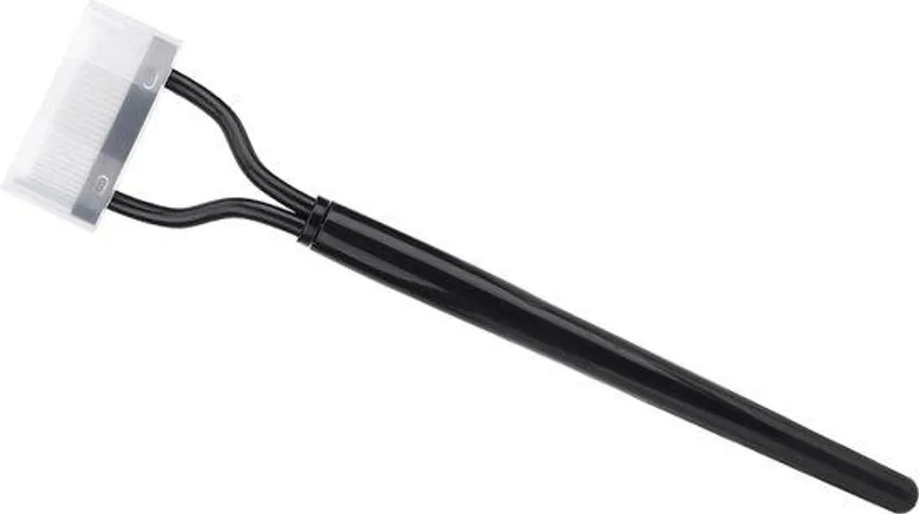 Peigne à cils à dents métalliques pour définition du maquillage yeux