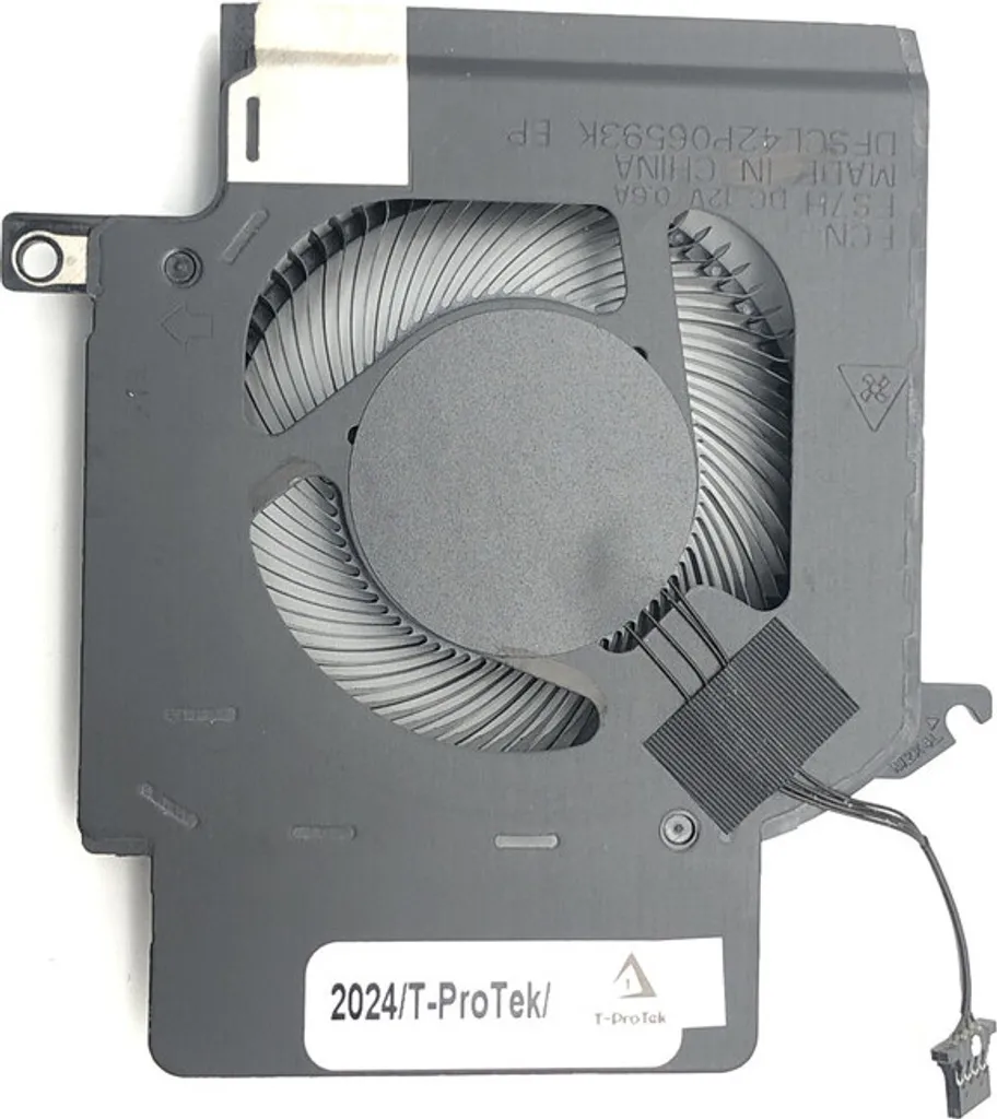 Ventilateur Dell Alienware X16 R1 : Réparer le Refroidissement Droit