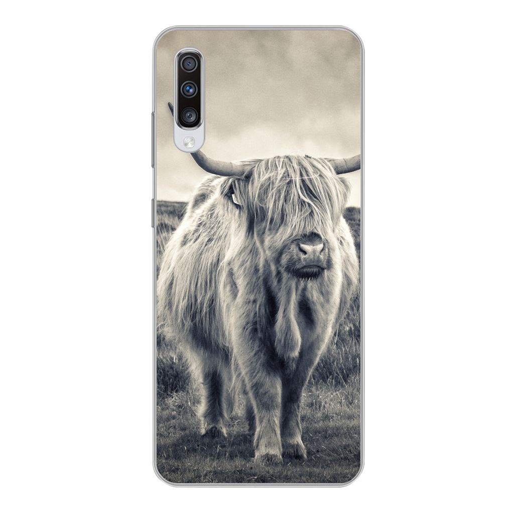 MuchoWow Handyhülle Schutzhülle Hülle für Samsung Galaxy A70 Schottischer Hochländer - Tiere - Wolken - Kuh - Natur Silikon Softcase Handy H...