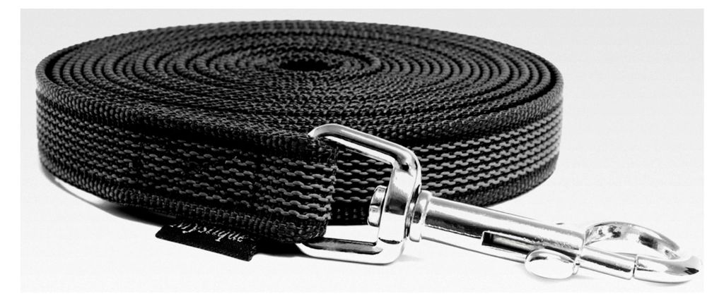 Gummierte Schleppleine 20mm mit Handschlaufe und Standard Karabiner schwarz 7,5m