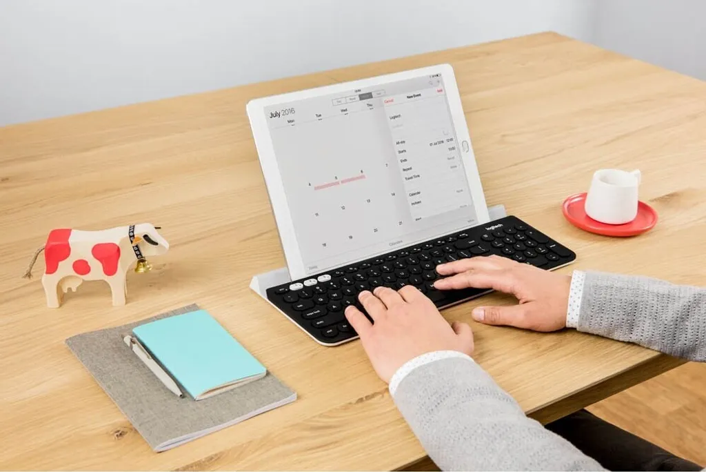 Logitech K780 Clavier Multi-Dispositifs avec Support Tablette et Mobile - 7